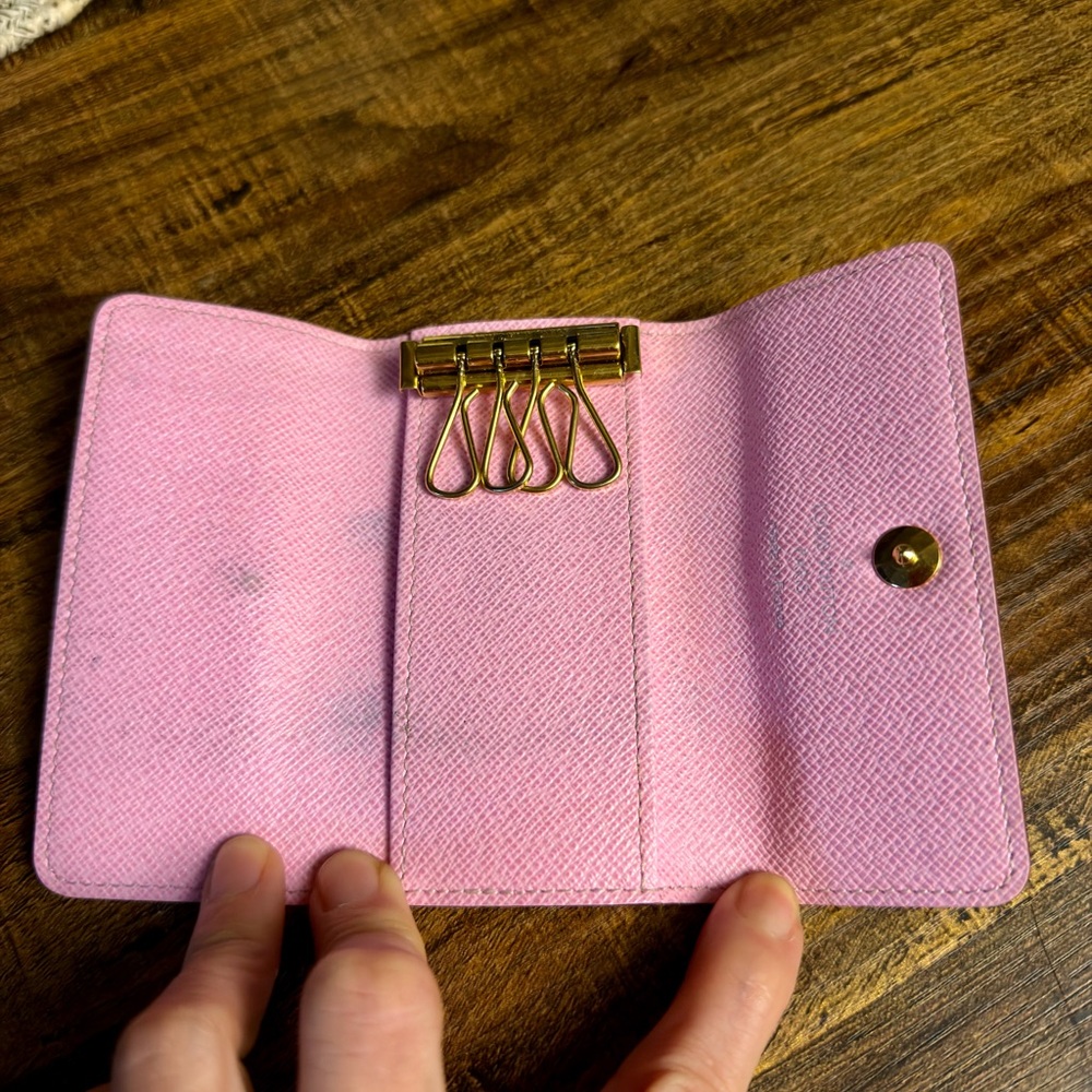 Louis Vuitton Murakami Multicolor 4 ring key holder - Picture 7 of 10